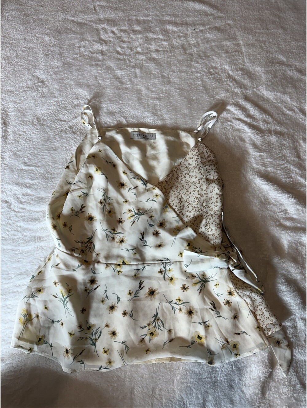 Paper Crane Floral Wrap Peplum Top Womens M Cream Yellow Boho Camisole(2200)